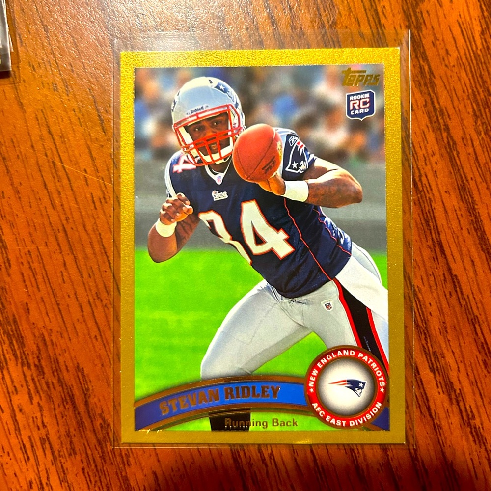 Stevan Ridley 2011 Topps Gold Rookie Card